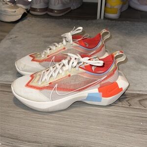 Women’s Nike shoes